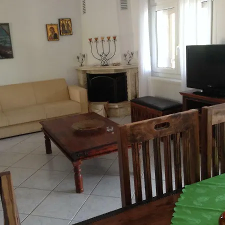 Stella Villa *